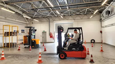 Centrum Szkoleń Korsak Szczecin - kursy na wózki widłowe i inne urządzenia UDT